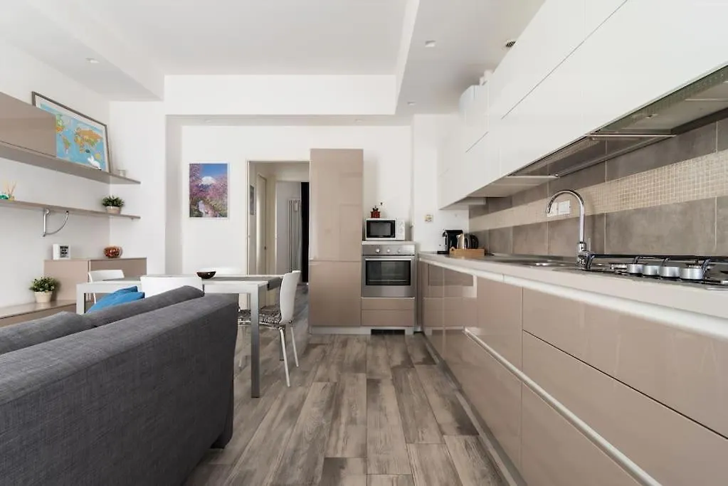 Apartament Bilocale - La Ringhiera Dell'Isola Mediolan 0*,  Włochy